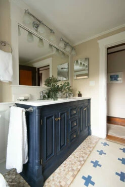 Butt Hinge - Brass Plated - 2" X 1-1/2" H11-H537DBP2 -Liberty Sale brass butt hinges in bathroom 1 00623.1659383285