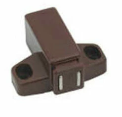 Liberty Brown Single Magnetic Touch Latch - No Strike - 1 3/4"