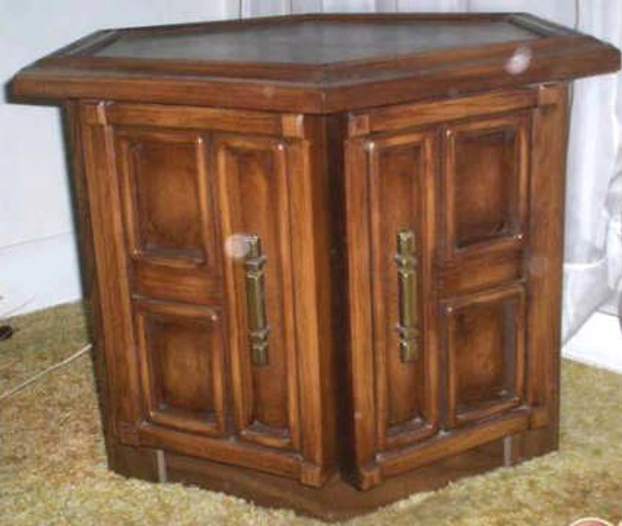 Amerock Hexagon Cabinet Door Hinge Brass Plated Single HAM-H539-BP 4 Amerock Hexagon Cabinet Door Hinge Brass Plated Single HAM-H539-BP - Image 2