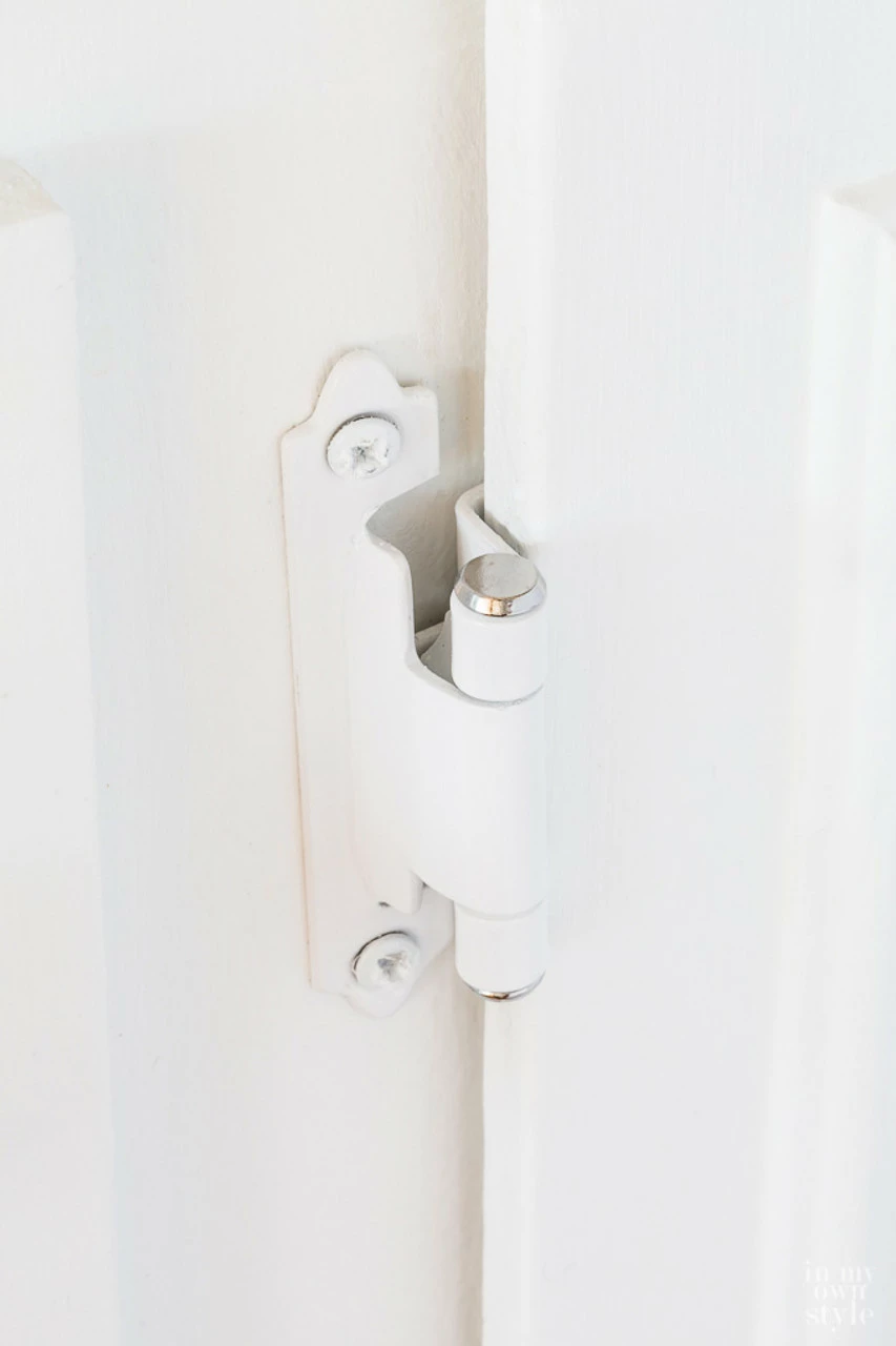 Pair 3/8" Inset/Offset White Self Closing Hinge Amerock HAM-BP3428-W 5 Pair 3/8" Inset/Offset White Self Closing Hinge Amerock HAM-BP3428-W - Image 3