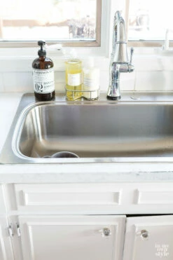 Pair 3/8" Inset/Offset White Self Closing Hinge Amerock HAM-BP3428-W 10 Pair 3/8" Inset/Offset White Self Closing Hinge Amerock HAM-BP3428-W -Liberty Sale pair 3 8 inset offset white self closing hinge amerock ham bp3428 w 4 55379.1659385813